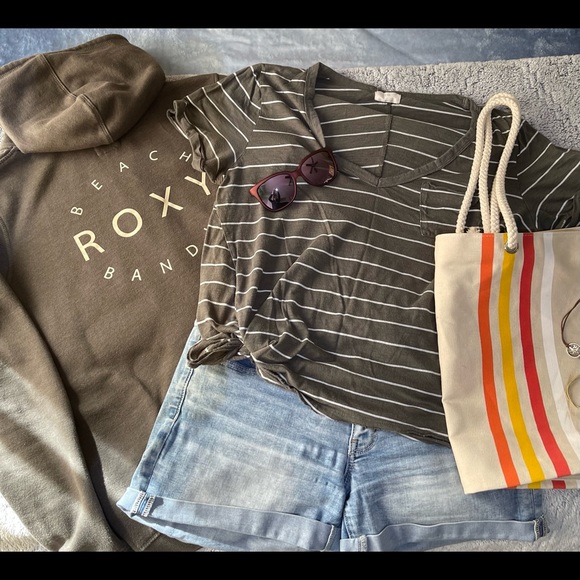 Bundle & Save! - Picture 2 of 6